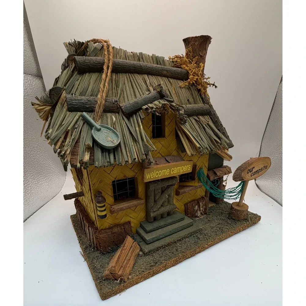 N/A vintage birdhouse